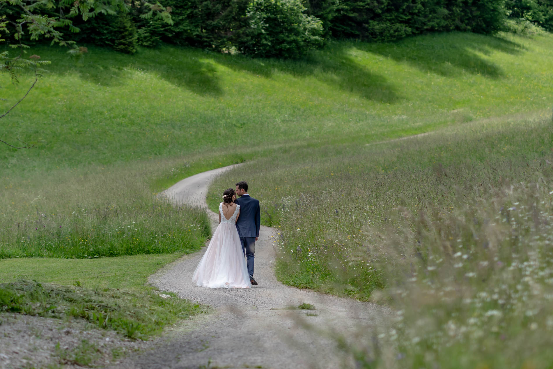 Matrimonio in valle di Primiero, Trentino, con il panorama delle Dolomiti. Fotografo trento , fotografo trentino , wedding dolomites , wedding in trentino , trentino wedding, wedding planner trentino, matrimonio a trento , matrimonio a Bolzano, wedding Bolzano, wedding in alto adige, matrimonio sulle dolomiti , matrimonio in baita, matrimonio in malga, matrimonio all'aperto